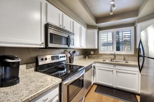 Great kitchen in charming Scottsdale condo for sale.
