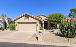 Welcome home to 10938 E Navajo Dr.