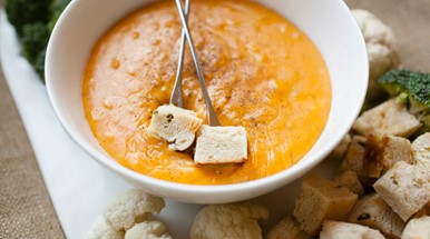 beer-cheese fondue