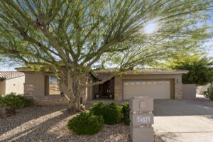 Welcome home to 24823 S Sedona Dr. 