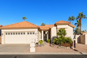 Welcome home to 25418 S Spring Creek Rd.