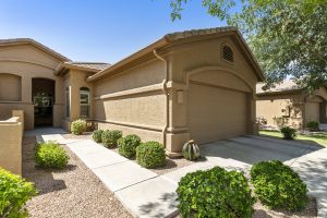 Welcome home to 9643 E Nacoma Dr. 